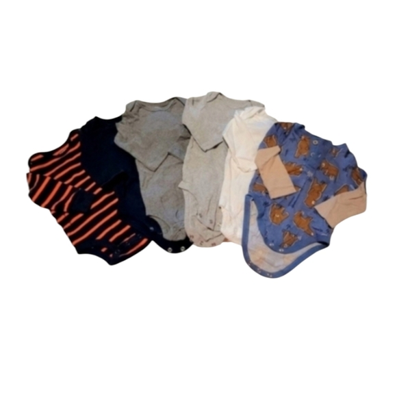 Carter's Other - EUC Carters Infant Long Sleeve Bodysuit Set Stripes and Bear Print 3 To 6 Months